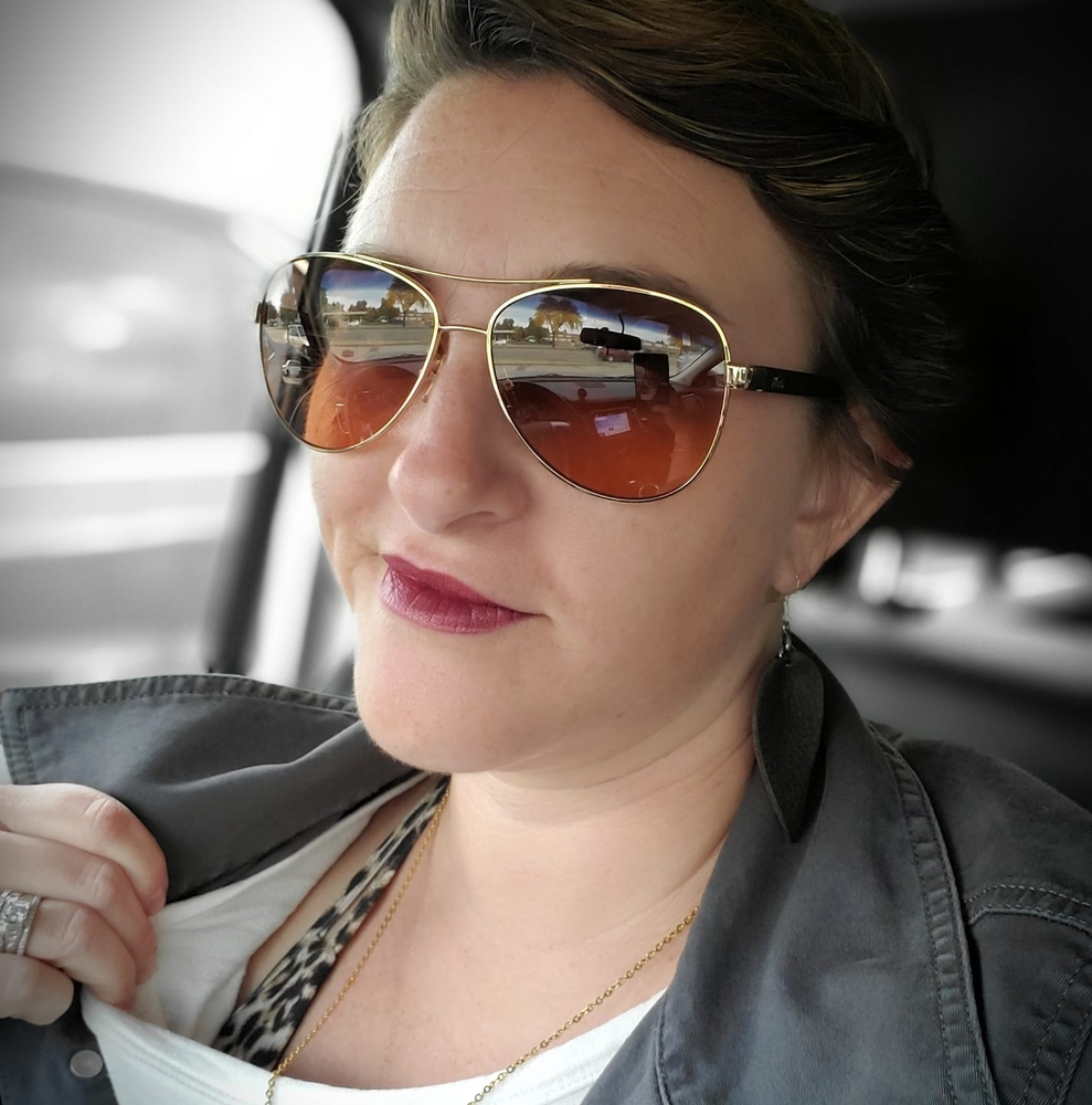 Meet your Posher, Jenny